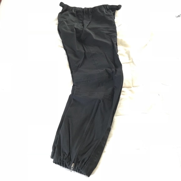 //SOLD// Waterproof stretch rain pants - Picture 4 of 6